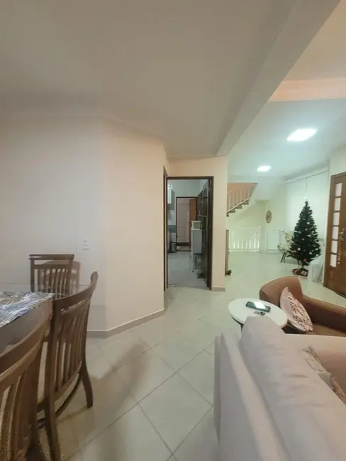 Foto 4 de Sobrado com 3 quartos à venda, 80m2 em Vale dos Machados, Guarulhos - SP