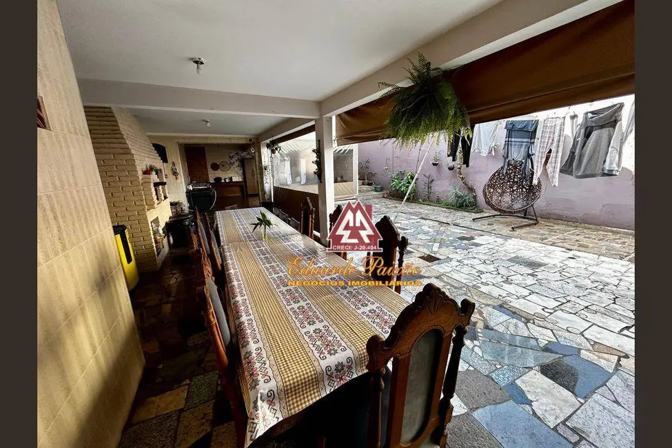 Sobrado com 5 quartos à venda, 500m2 em Gopoúva, Guarulhos - SP - imagem 5 Foto 5 de Sobrado com 5 quartos à venda, 500m2 em Gopoúva, Guarulhos - SP