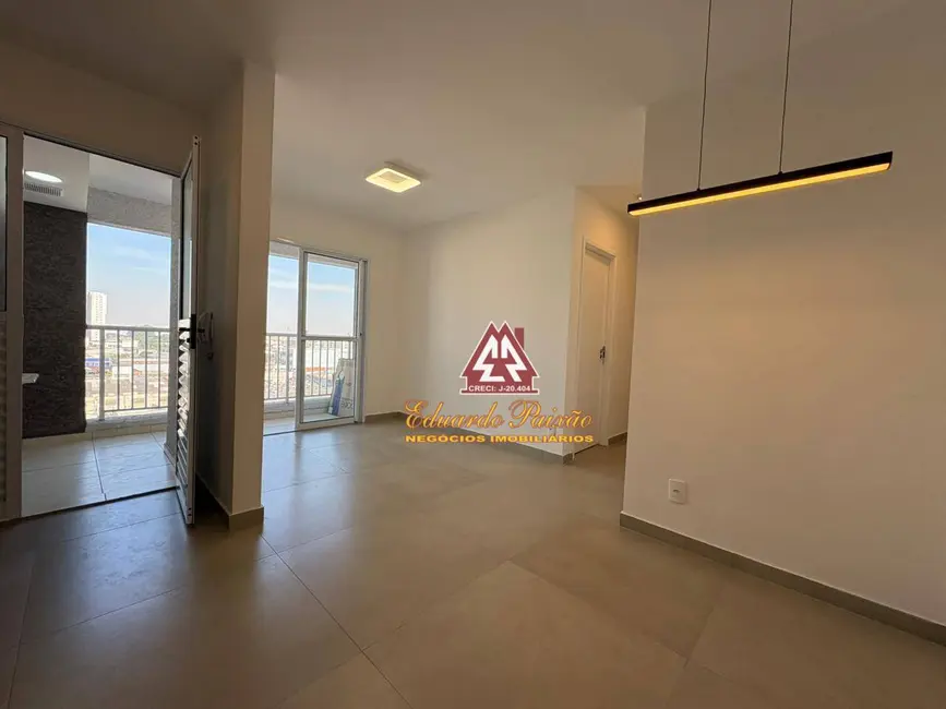 Foto 4 de Apartamento com 2 quartos para alugar, 47m2 em Vila das Bandeiras, Guarulhos - SP