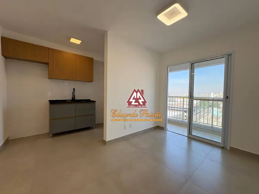 Foto 6 de Apartamento com 2 quartos para alugar, 47m2 em Vila das Bandeiras, Guarulhos - SP