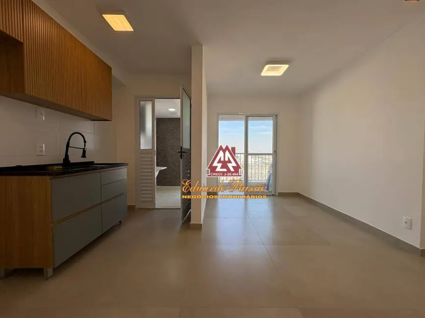 Foto 7 de Apartamento com 2 quartos para alugar, 47m2 em Vila das Bandeiras, Guarulhos - SP