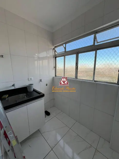Foto 4 de Apartamento com 1 quarto para alugar, 60m2 em Vila Galvão, Guarulhos - SP