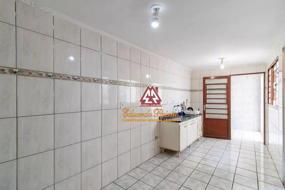 Casa com 3 quartos à venda, 272m2 em Vila Pascoal, Guarulhos - SP - imagem 9 Foto 9 de Casa com 3 quartos à venda, 272m2 em Vila Pascoal, Guarulhos - SP