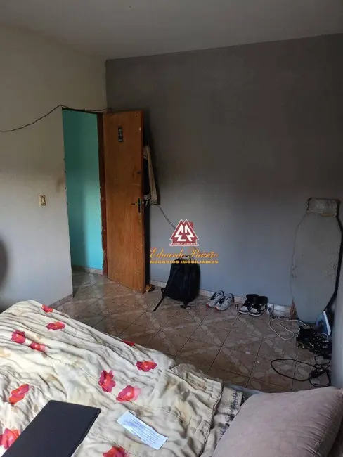 Foto 8 de Sobrado com 3 quartos à venda, 180m2 em Parque Primavera, Guarulhos - SP