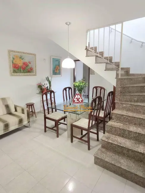 Foto 2 de Sobrado com 3 quartos à venda, 195m2 em Vila Galvão, Guarulhos - SP
