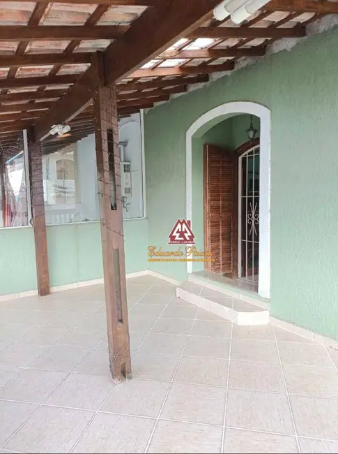 Foto 9 de Sobrado com 3 quartos à venda, 195m2 em Vila Galvão, Guarulhos - SP