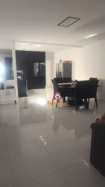 Casa com 2 quartos à venda, 125m2 em Guararema - SP - imagem 5 Foto 5 de Casa com 2 quartos à venda, 125m2 em Guararema - SP