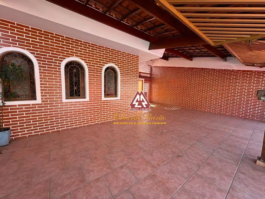 Foto 5 de Casa com 3 quartos à venda e para alugar, 270m2 em Parque Continental I, Guarulhos - SP
