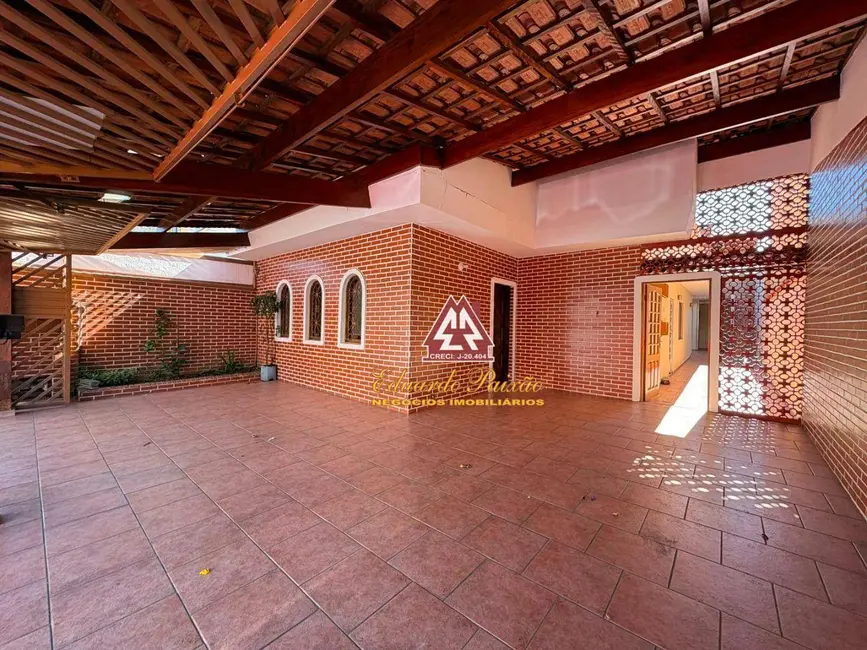 Foto 6 de Casa com 3 quartos à venda e para alugar, 270m2 em Parque Continental I, Guarulhos - SP