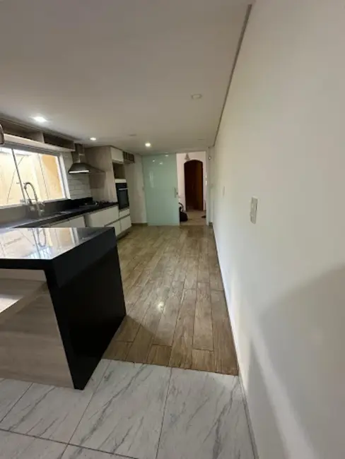 Sobrado com 4 quartos à venda e para alugar, 120m2 em Vila Dom Pedro II, São Paulo - SP - imagem 5 Foto 5 de Sobrado com 4 quartos à venda e para alugar, 120m2 em Vila Dom Pedro II, São Paulo - SP