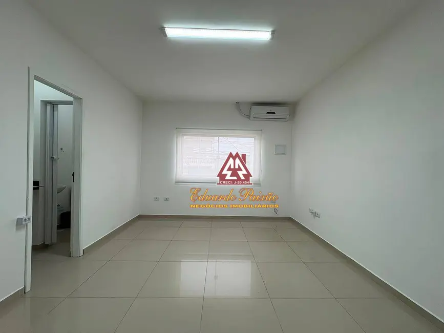 Foto 2 de Sala Comercial para alugar, 22m2 em Jardim Aida, Guarulhos - SP