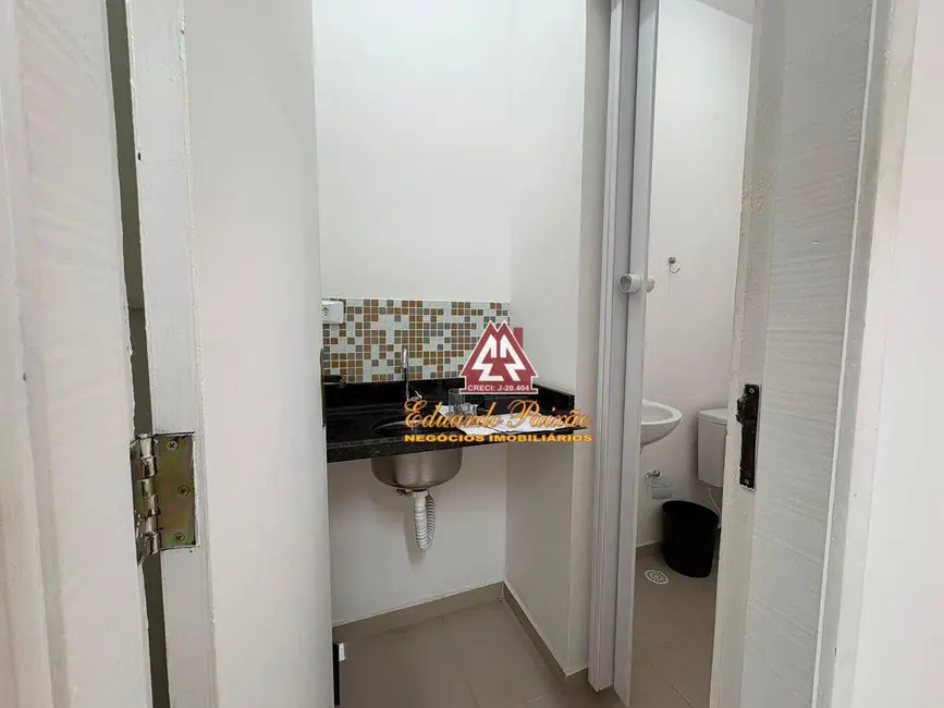 Foto 7 de Sala Comercial para alugar, 22m2 em Jardim Aida, Guarulhos - SP