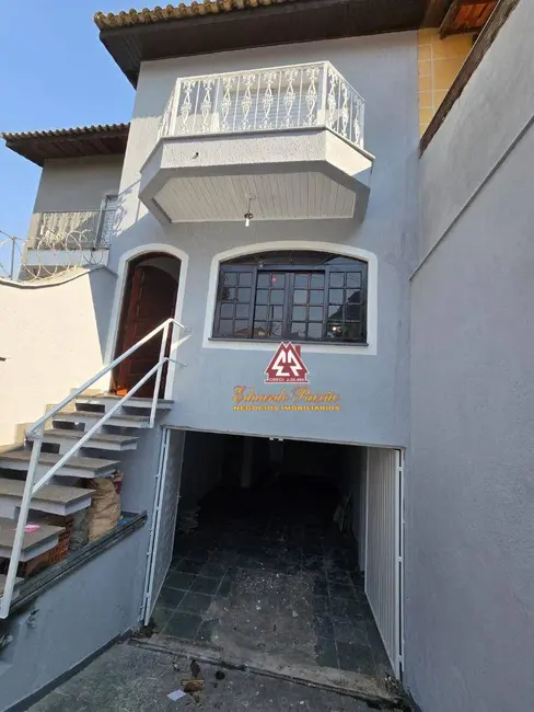 Foto 2 de Sobrado com 2 quartos à venda, 125m2 em Jardim Santa Cecília, Guarulhos - SP