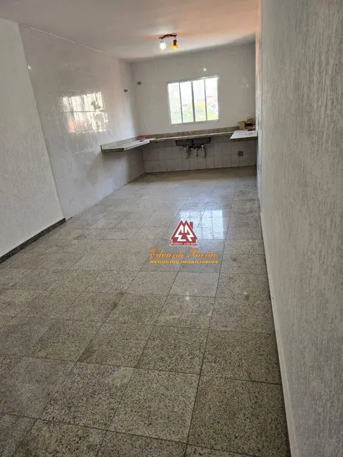 Foto 8 de Sobrado com 2 quartos à venda, 125m2 em Jardim Santa Cecília, Guarulhos - SP