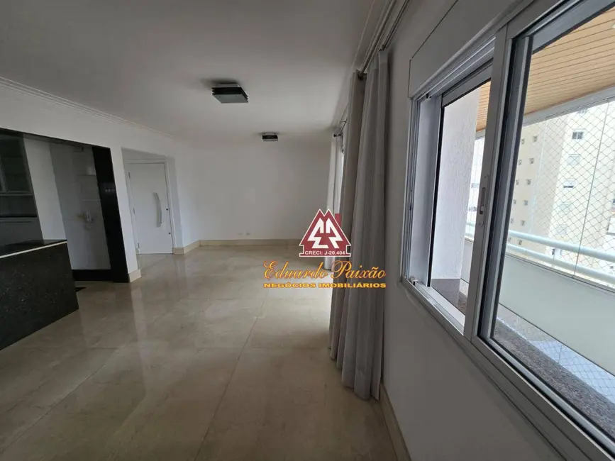 Foto 4 de Apartamento com 3 quartos à venda, 114m2 em Jardim Zaira, Guarulhos - SP