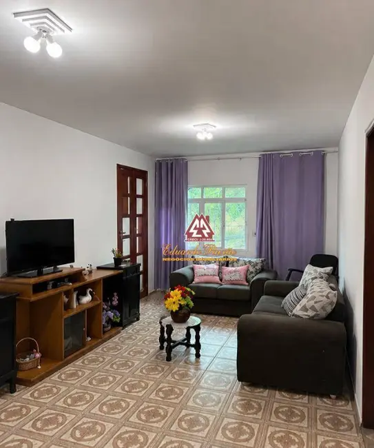Foto 2 de Sobrado com 3 quartos à venda, 341m2 em Parque Continental, Guarulhos - SP