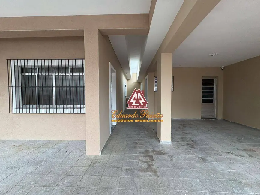 Foto 3 de Casa com 2 quartos para alugar, 250m2 em Jardim Terezópolis, Guarulhos - SP