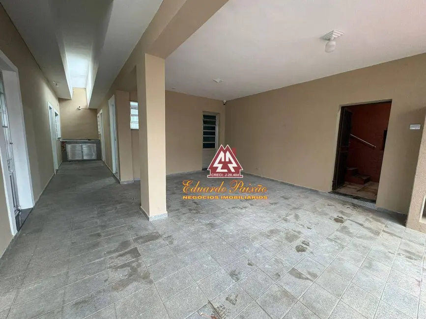 Foto 5 de Casa com 2 quartos para alugar, 250m2 em Jardim Terezópolis, Guarulhos - SP