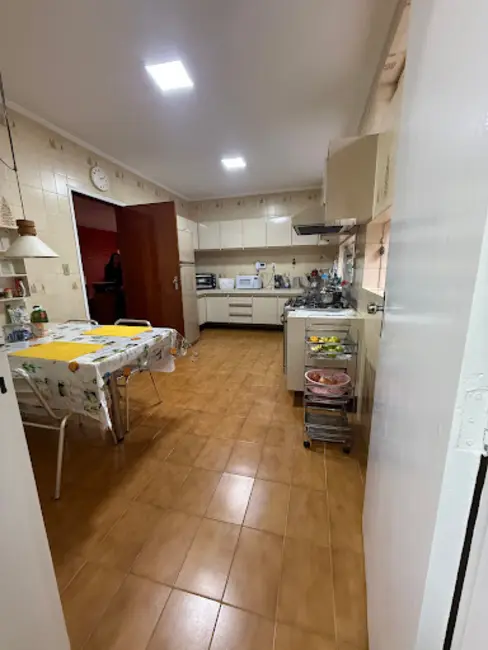 Foto 7 de Casa com 3 quartos à venda, 279m2 em Jardim Santa Mena, Guarulhos - SP