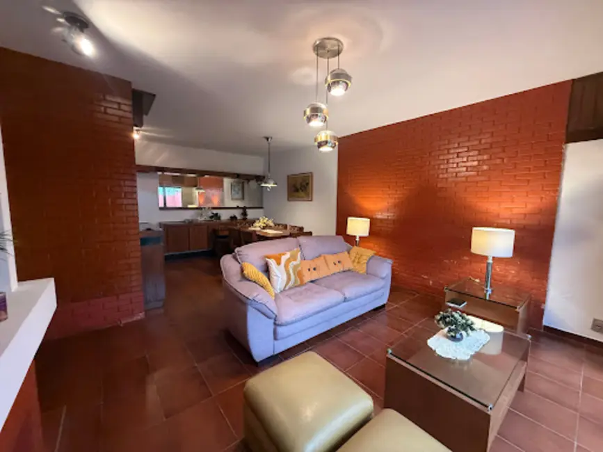 Foto 1 de Casa com 3 quartos à venda, 279m2 em Jardim Santa Mena, Guarulhos - SP
