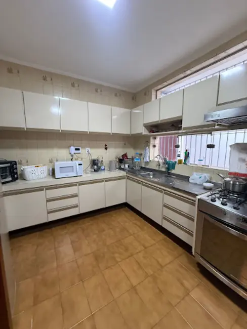 Foto 5 de Casa com 3 quartos à venda, 279m2 em Jardim Santa Mena, Guarulhos - SP