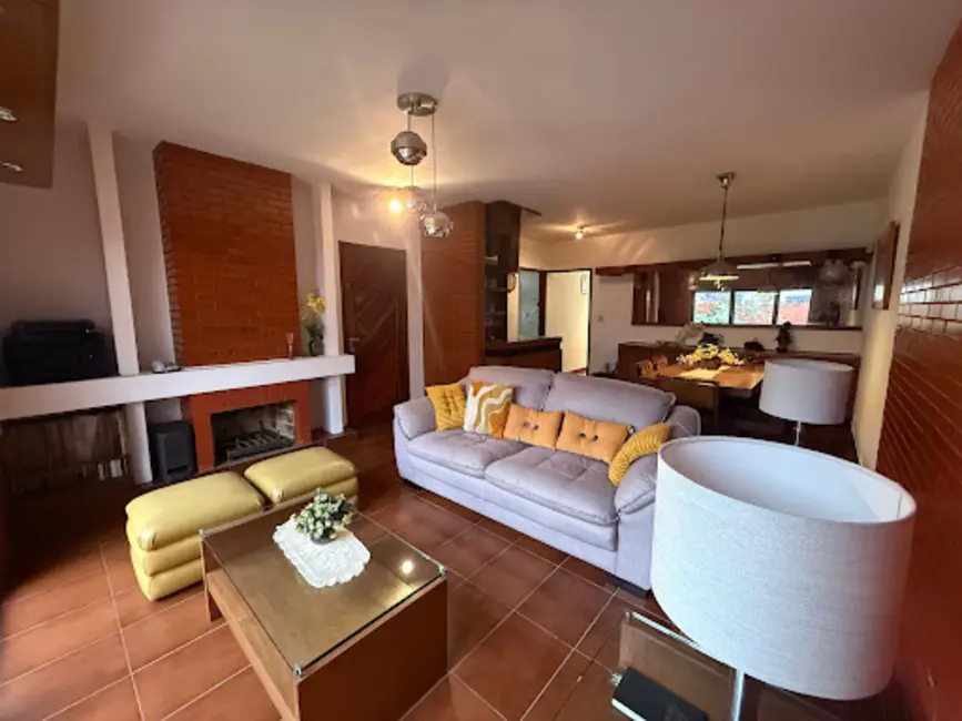 Foto 2 de Casa com 3 quartos à venda, 279m2 em Jardim Santa Mena, Guarulhos - SP