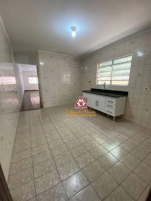 Sobrado com 2 quartos à venda, 125m2 em Jardim Aida, Guarulhos - SP - imagem 7 Foto 7 de Sobrado com 2 quartos à venda, 125m2 em Jardim Aida, Guarulhos - SP