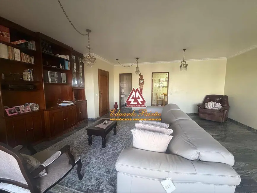 Foto 7 de Apartamento com 3 quartos à venda, 142m2 em Jardim Barbosa, Guarulhos - SP