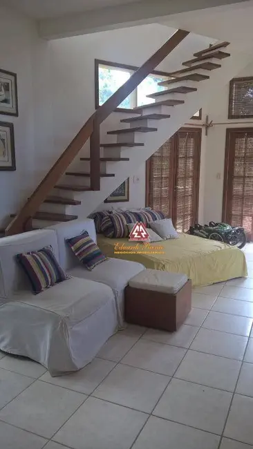 Foto 5 de Sobrado com 3 quartos à venda, 3000m2 em Olivença, Ilheus - BA