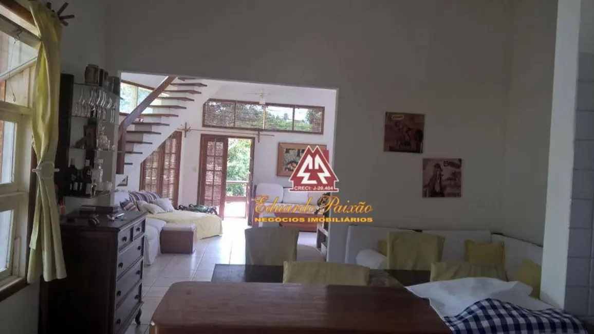 Foto 3 de Sobrado com 3 quartos à venda, 3000m2 em Olivença, Ilheus - BA