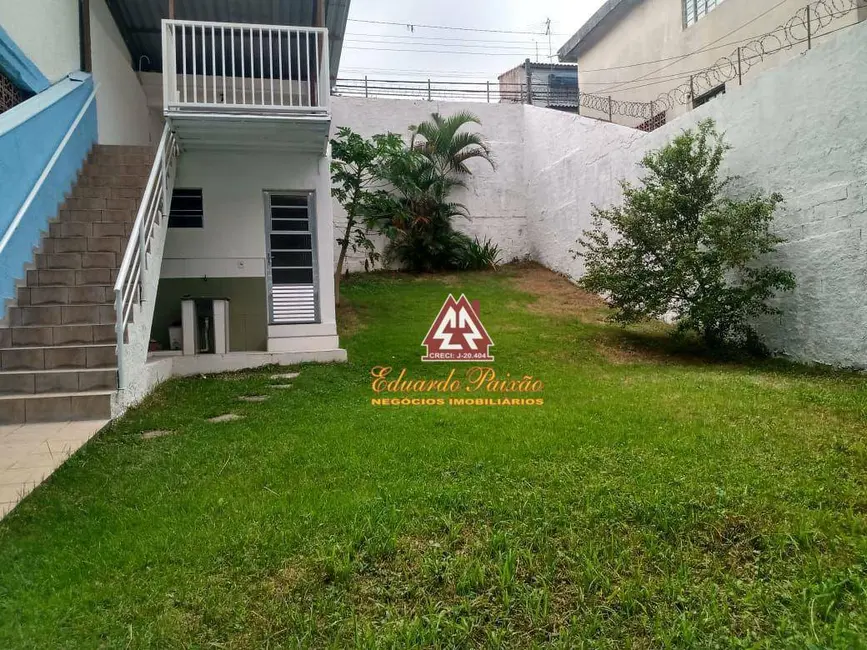 Sobrado com 2 quartos à venda, 250m2 em Jardim Santa Cecília, Guarulhos - SP - imagem 3 Foto 3 de Sobrado com 2 quartos à venda, 250m2 em Jardim Santa Cecília, Guarulhos - SP