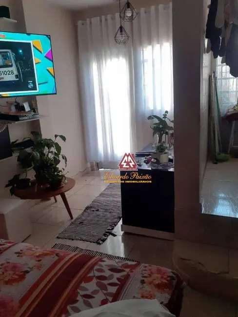 Apartamento com 2 quartos à venda, 62m2 em Jardim Flor da Montanha, Guarulhos - SP - imagem 2 Foto 2 de Apartamento com 2 quartos à venda, 62m2 em Jardim Flor da Montanha, Guarulhos - SP