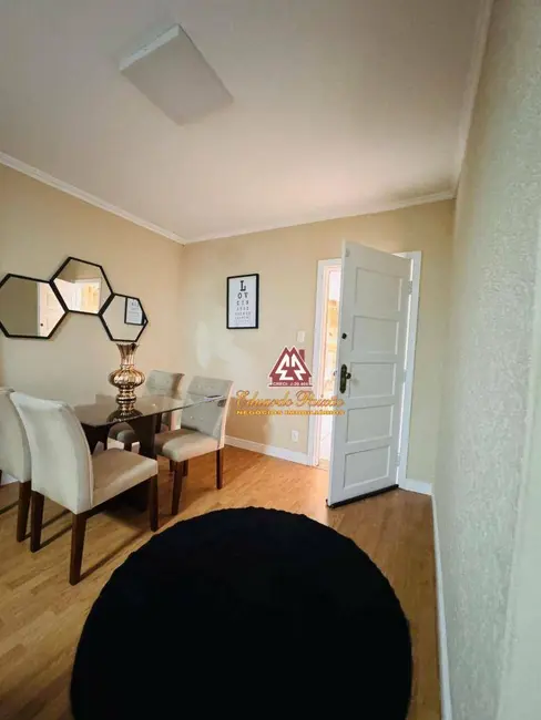 Sobrado com 3 quartos à venda, 300m2 em Vila Rosália, Guarulhos - SP - imagem 9 Foto 9 de Sobrado com 3 quartos à venda, 300m2 em Vila Rosália, Guarulhos - SP