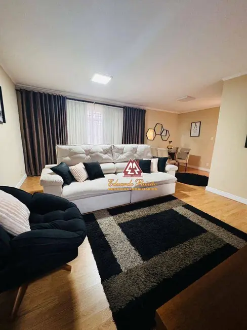 Sobrado com 3 quartos à venda, 300m2 em Vila Rosália, Guarulhos - SP - imagem 1 Foto 1 de Sobrado com 3 quartos à venda, 300m2 em Vila Rosália, Guarulhos - SP