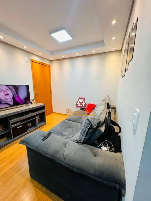 Foto 1 de Apartamento com 2 quartos à venda, 39m2 em Jardim Rosa de Franca, Guarulhos - SP