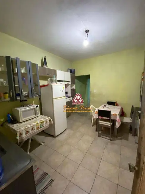 Sobrado com 2 quartos à venda, 125m2 em Jardim Adriana, Guarulhos - SP - imagem 3 Foto 3 de Sobrado com 2 quartos à venda, 125m2 em Jardim Adriana, Guarulhos - SP