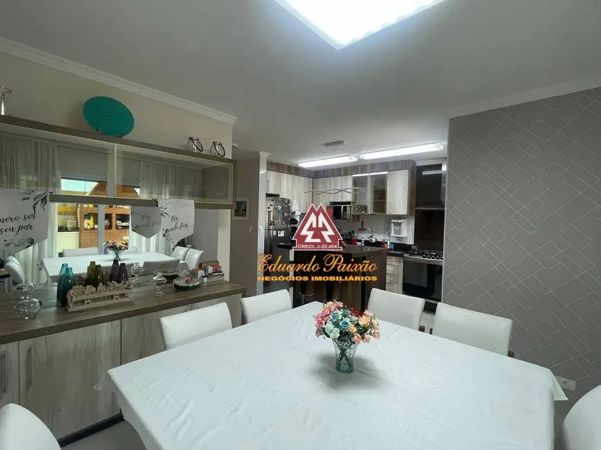 Sobrado com 3 quartos à venda, 127m2 em Jardim City, Guarulhos - SP - imagem 6 Foto 6 de Sobrado com 3 quartos à venda, 127m2 em Jardim City, Guarulhos - SP