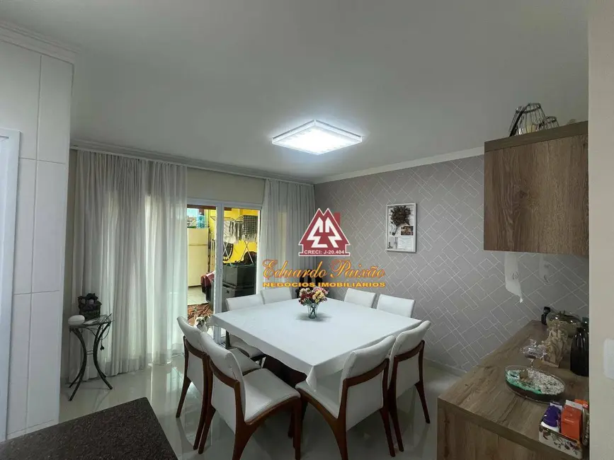 Sobrado com 3 quartos à venda, 127m2 em Jardim City, Guarulhos - SP - imagem 7 Foto 7 de Sobrado com 3 quartos à venda, 127m2 em Jardim City, Guarulhos - SP