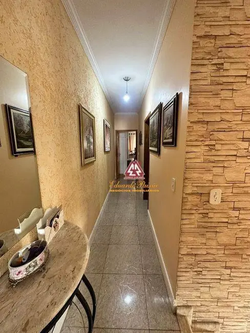 Sobrado com 3 quartos à venda, 166m2 em Vila São Judas Tadeu, Guarulhos - SP - imagem 9 Foto 9 de Sobrado com 3 quartos à venda, 166m2 em Vila São Judas Tadeu, Guarulhos - SP