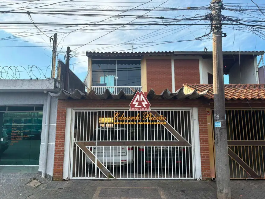 Foto 1 de Sobrado com 3 quartos para alugar, 150m2 em Jardim Santa Mena, Guarulhos - SP