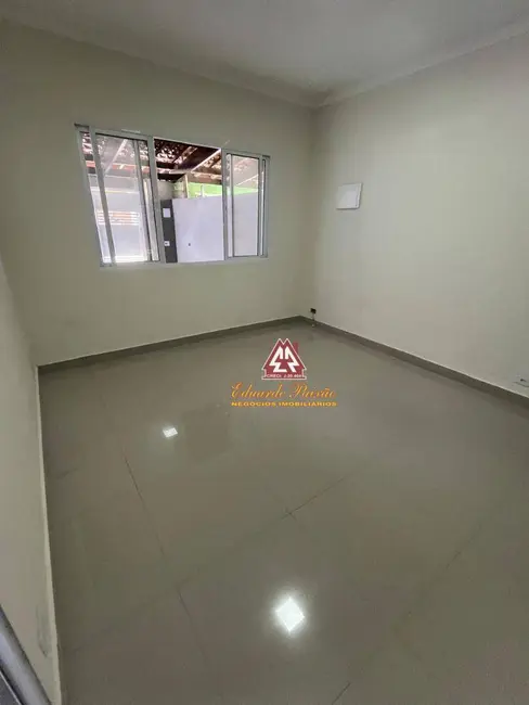 Sobrado com 3 quartos à venda, 125m2 em Vila Rosália, Guarulhos - SP - imagem 5 Foto 5 de Sobrado com 3 quartos à venda, 125m2 em Vila Rosália, Guarulhos - SP