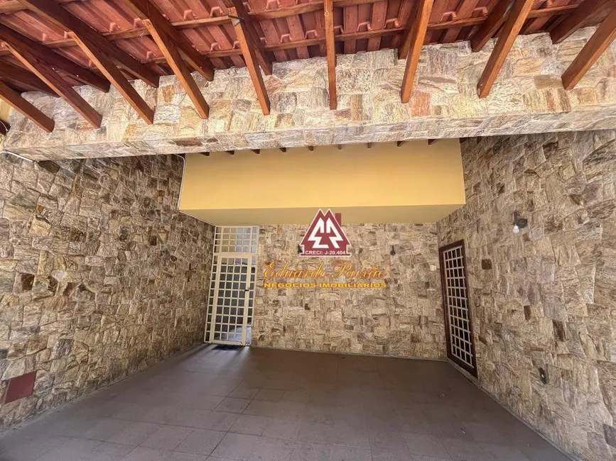 Foto 2 de Casa com 6 quartos à venda, 370m2 em Vila Rosália, Guarulhos - SP