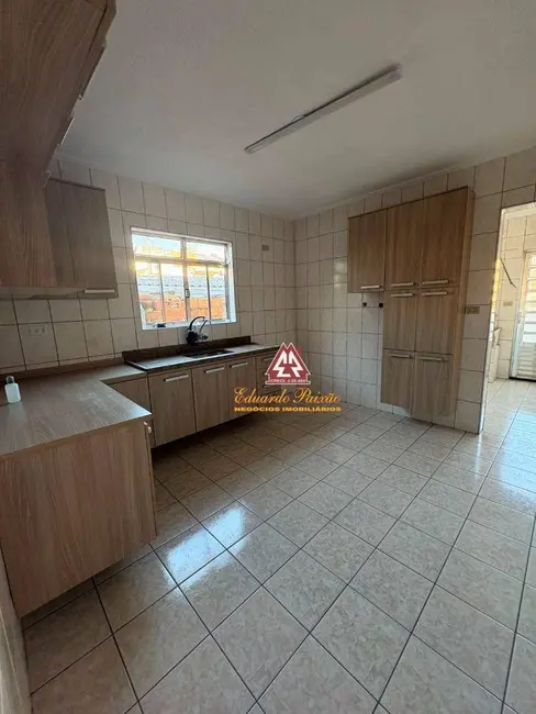 Foto 4 de Casa com 2 quartos para alugar, 125m2 em Jardim do Papai, Guarulhos - SP