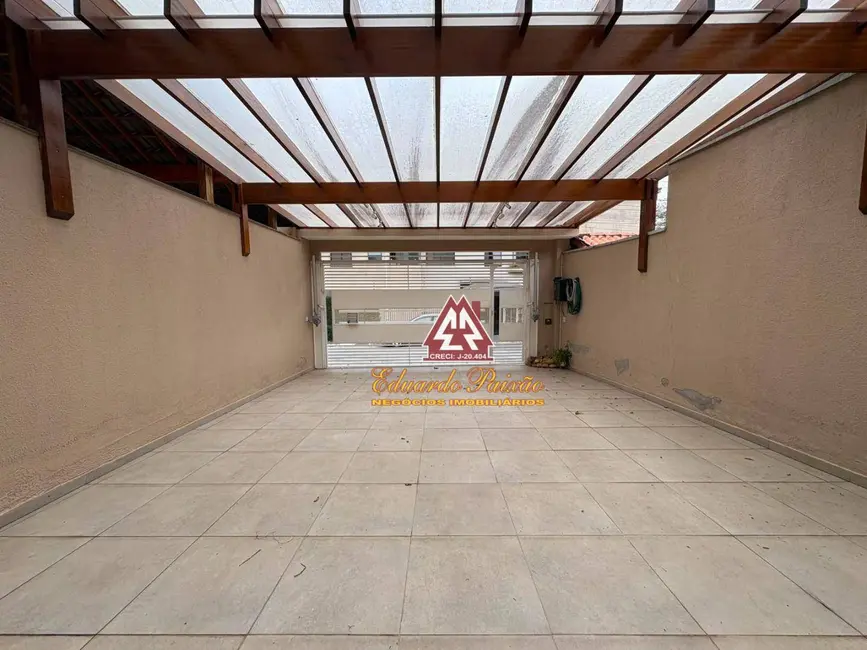 Foto 2 de Sobrado com 3 quartos para alugar, 150m2 em Vila Tibagi, Guarulhos - SP