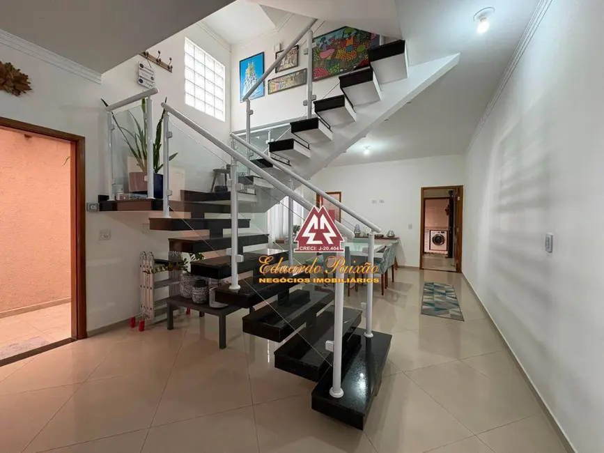 Foto 6 de Sobrado com 3 quartos para alugar, 150m2 em Vila Tibagi, Guarulhos - SP