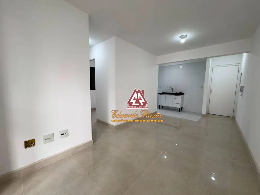 Foto 5 de Apartamento com 2 quartos para alugar, 51m2 em Vila Galvão, Guarulhos - SP