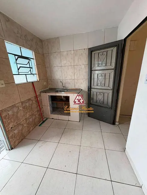 Foto 2 de Casa com 1 quarto para alugar, 125m2 em Parque Santo Antônio, Guarulhos - SP