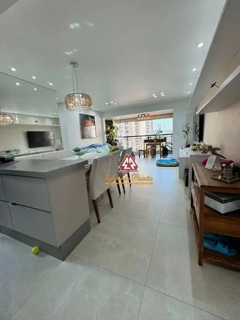 Apartamento com 3 quartos à venda, 152m2 em Jardim Flor da Montanha, Guarulhos - SP - imagem 9 Foto 9 de Apartamento com 3 quartos à venda, 152m2 em Jardim Flor da Montanha, Guarulhos - SP