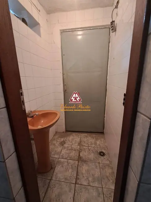 Foto 4 de Sala Comercial para alugar, 100m2 em Jardim Rosana, Guarulhos - SP
