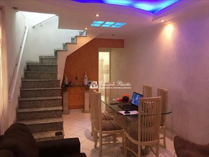 Foto 2 de Sobrado com 3 quartos à venda, 125m2 em Jardim Santa Clara, Guarulhos - SP